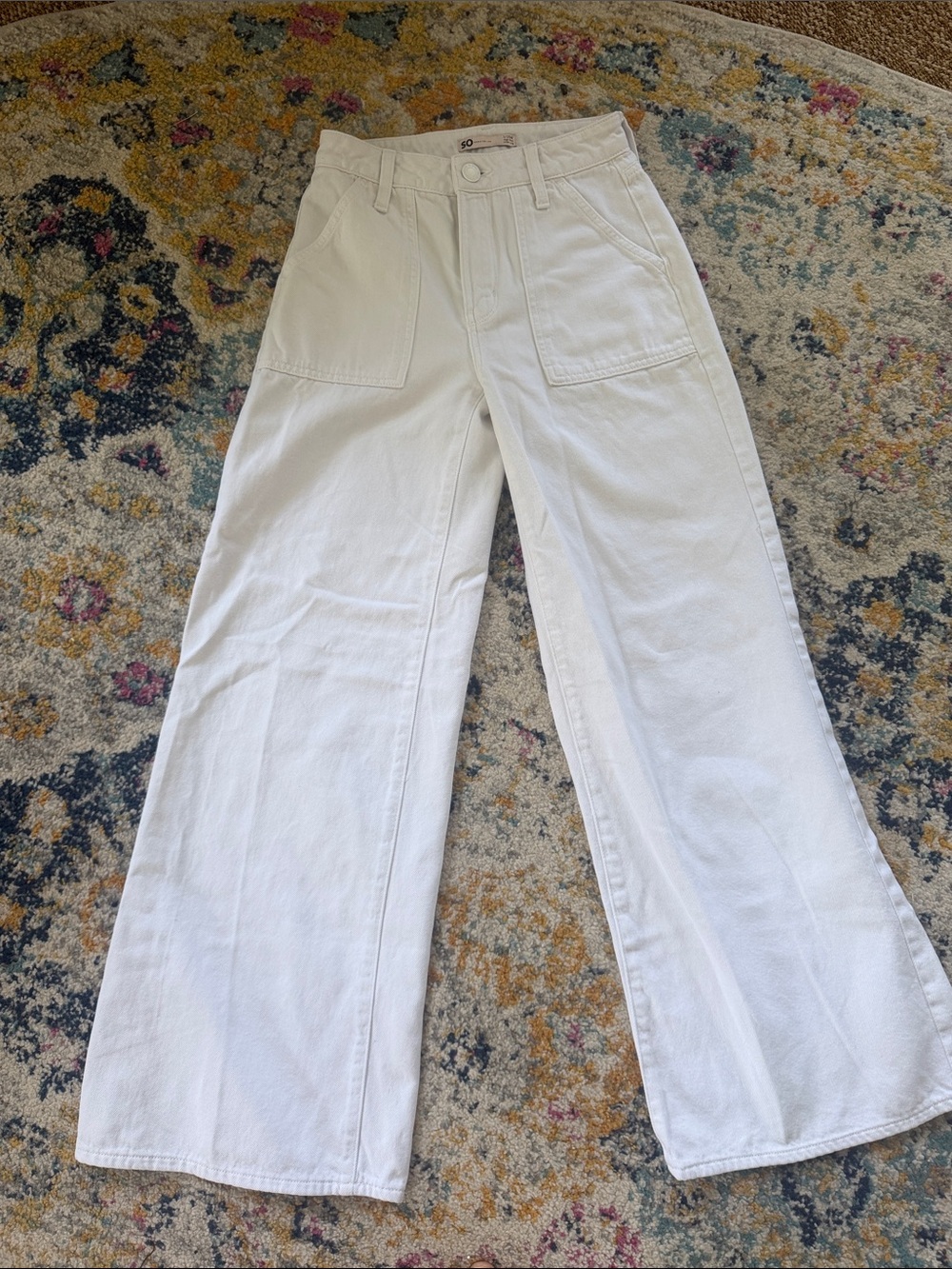 SO High-Rise White Women's Jeans with Front Pockets